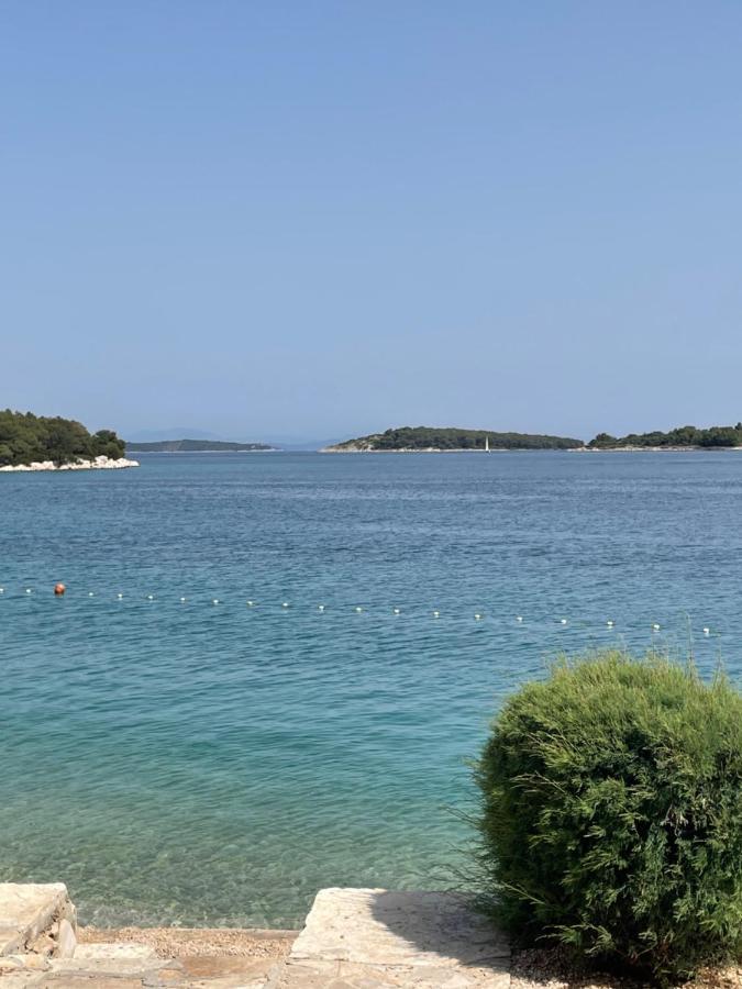 Vila Regina Apartment Paloma With Swimming Pool 耶泽拉 外观 照片