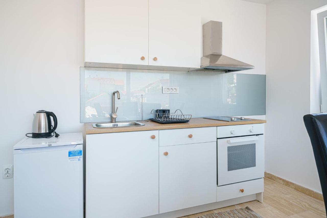 Vila Regina Apartment Paloma With Swimming Pool 耶泽拉 外观 照片