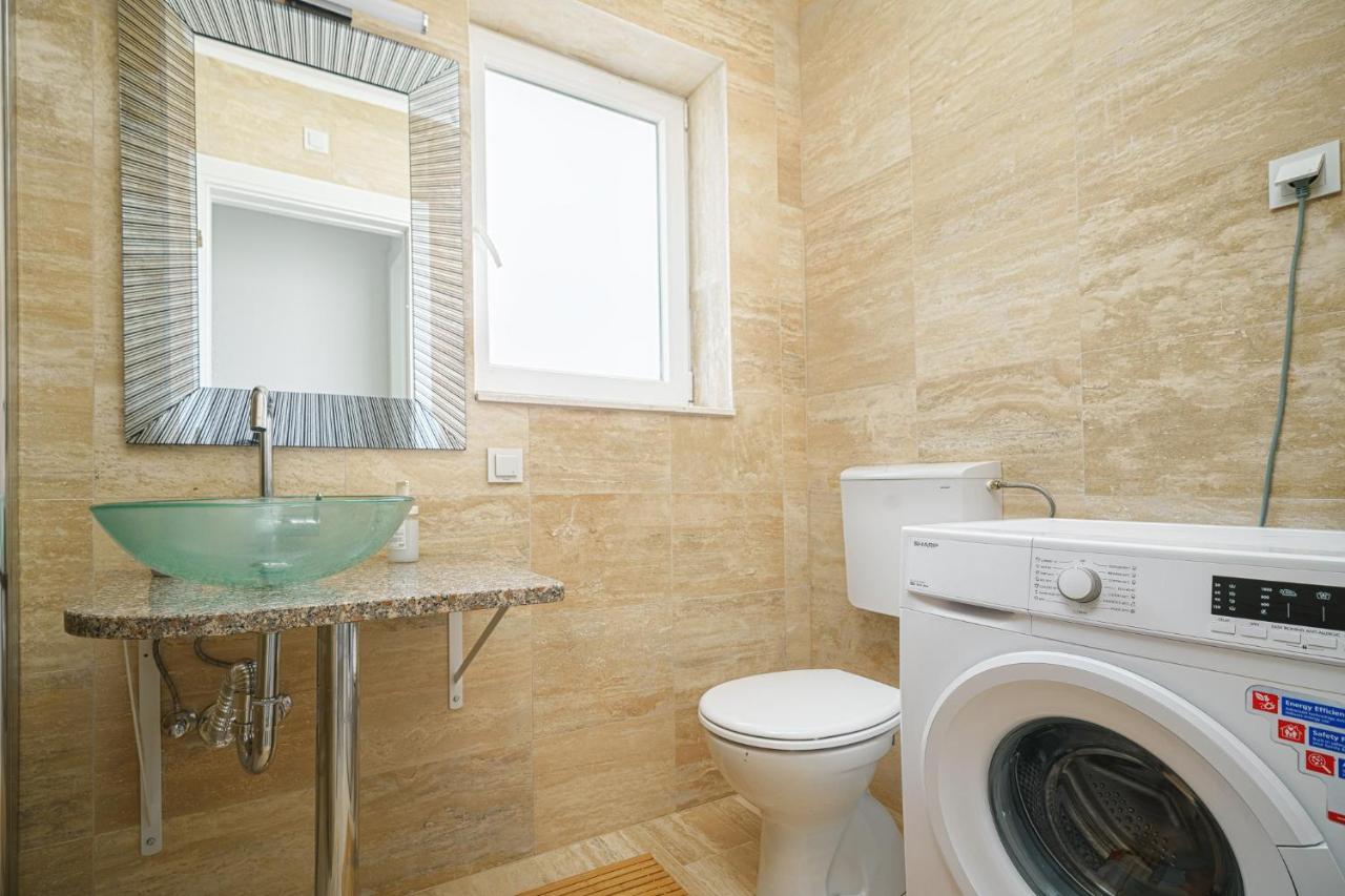 Vila Regina Apartment Paloma With Swimming Pool 耶泽拉 外观 照片