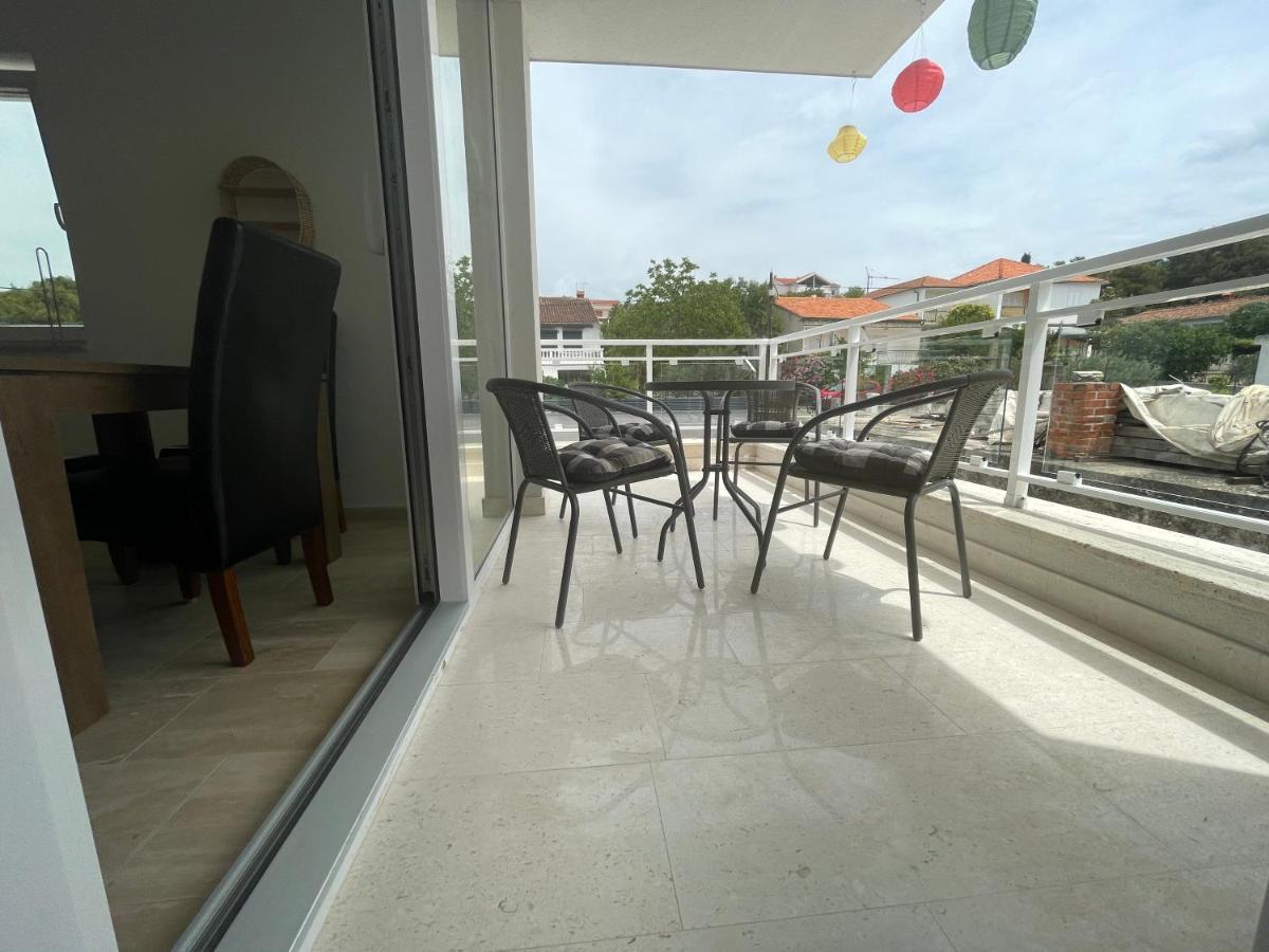 Vila Regina Apartment Paloma With Swimming Pool 耶泽拉 外观 照片