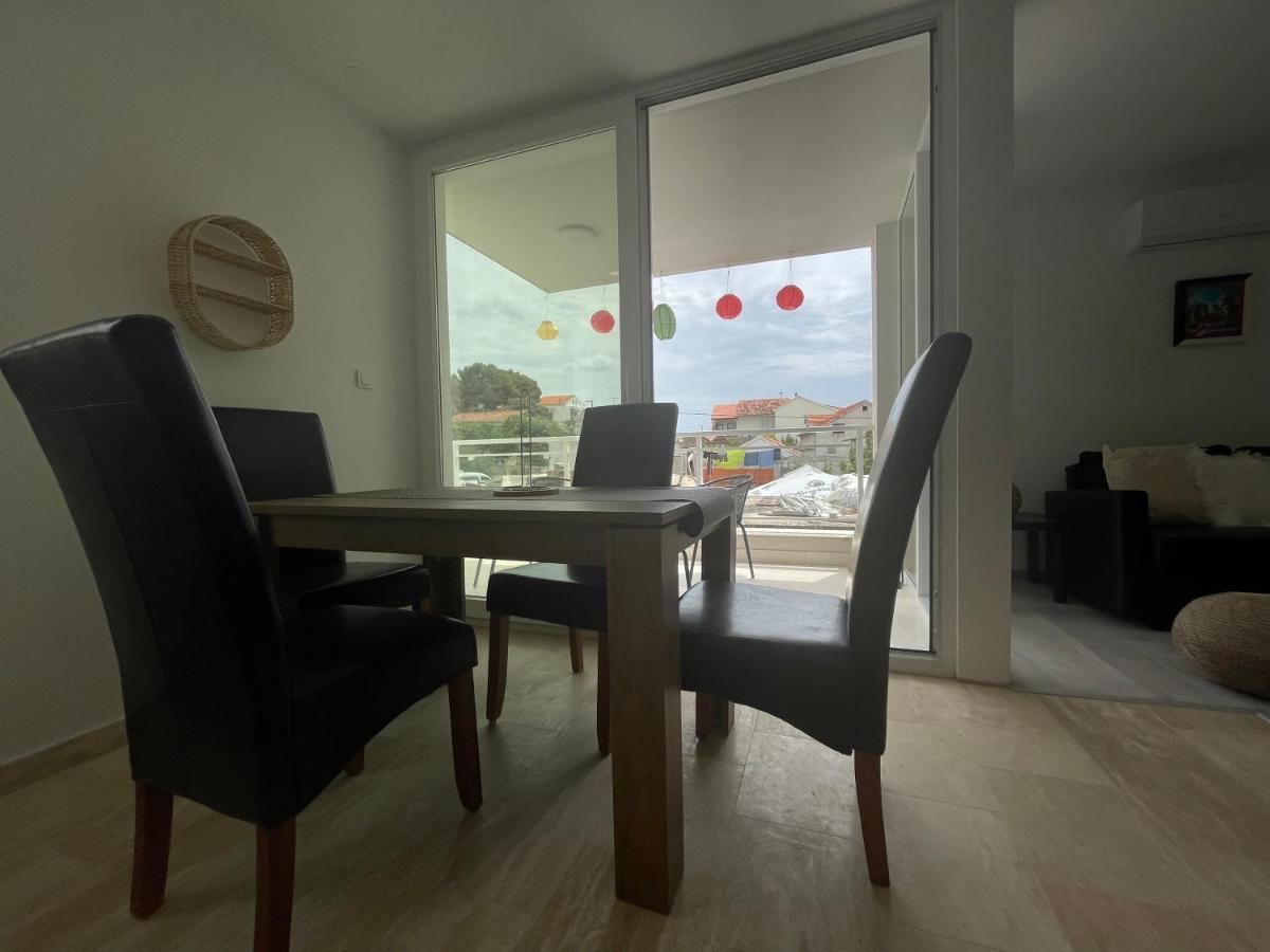 Vila Regina Apartment Paloma With Swimming Pool 耶泽拉 外观 照片