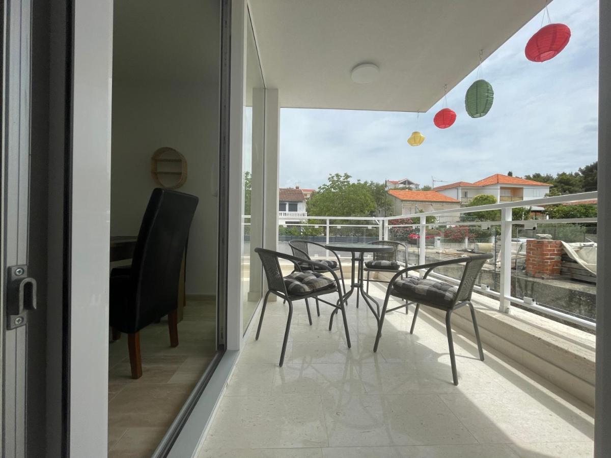 Vila Regina Apartment Paloma With Swimming Pool 耶泽拉 外观 照片