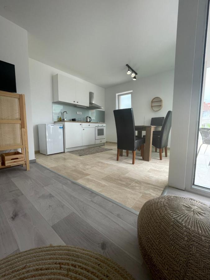 Vila Regina Apartment Paloma With Swimming Pool 耶泽拉 外观 照片