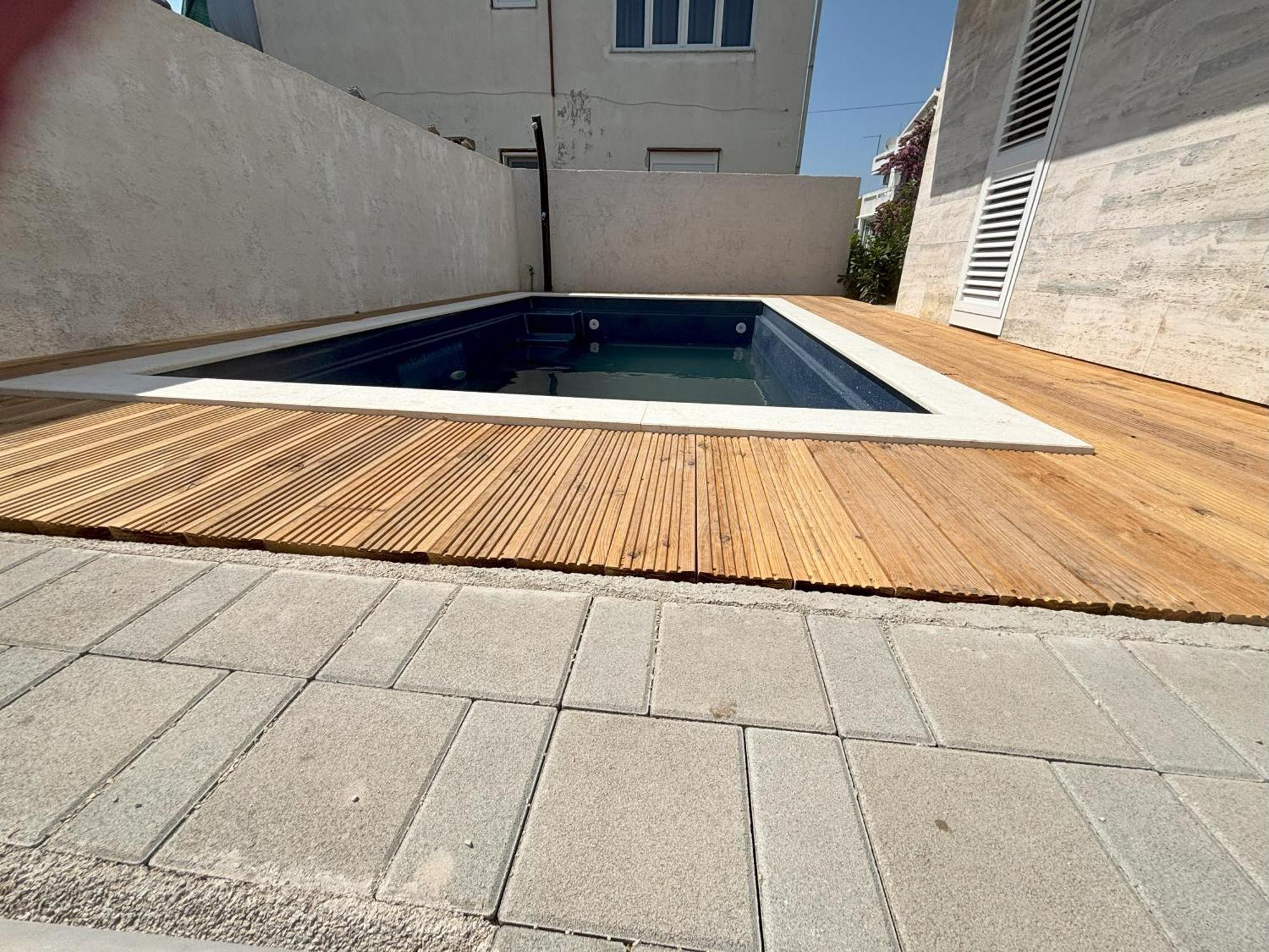 Vila Regina Apartment Paloma With Swimming Pool 耶泽拉 外观 照片