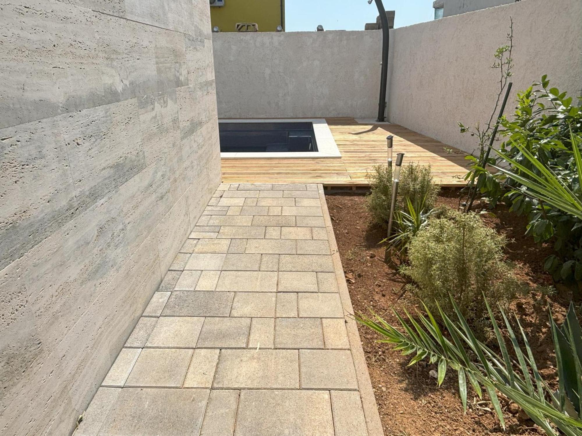 Vila Regina Apartment Paloma With Swimming Pool 耶泽拉 外观 照片